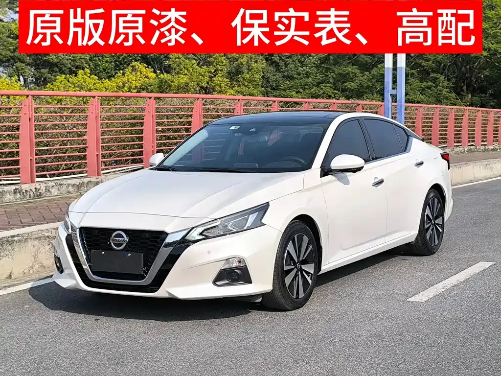 Nissan Teana — фото 1