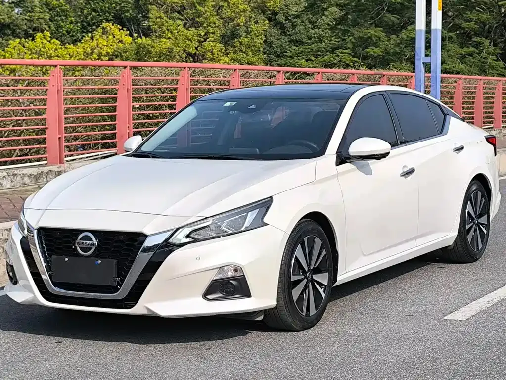 Nissan Teana — фото 3