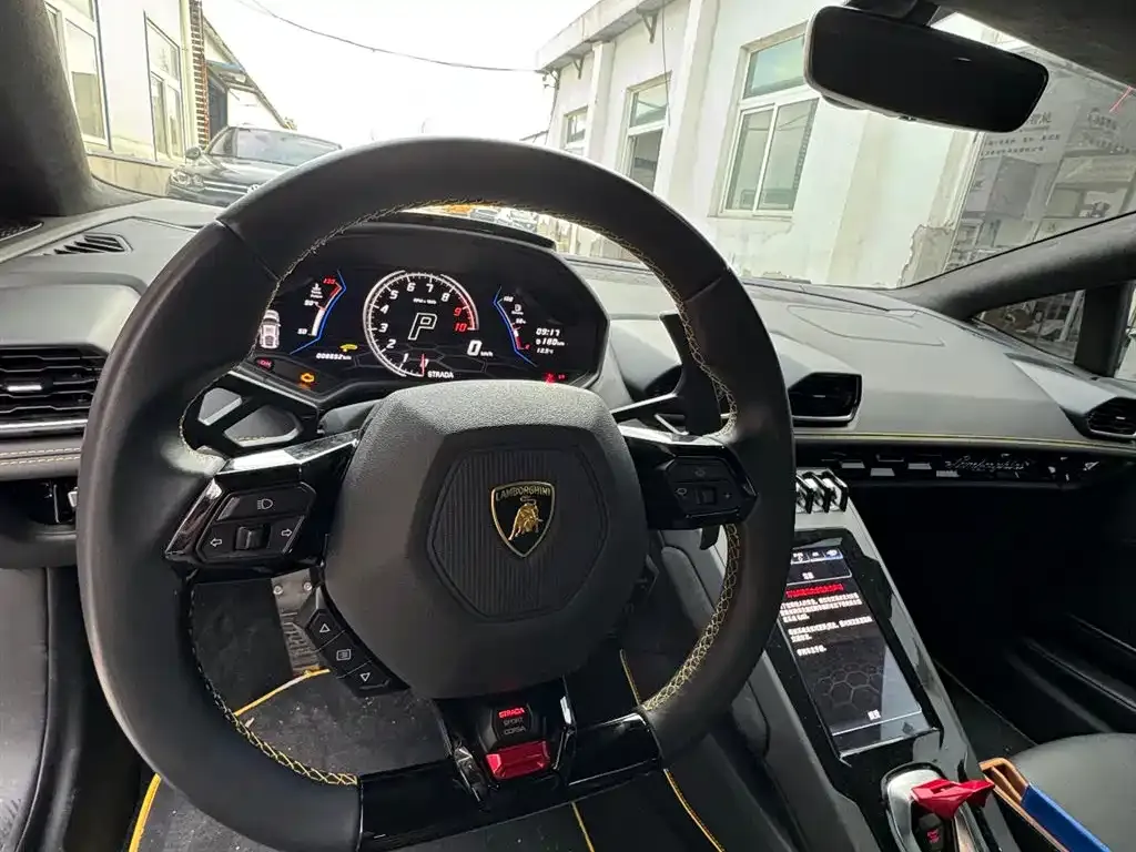 Lamborghini Huracan — фото 3