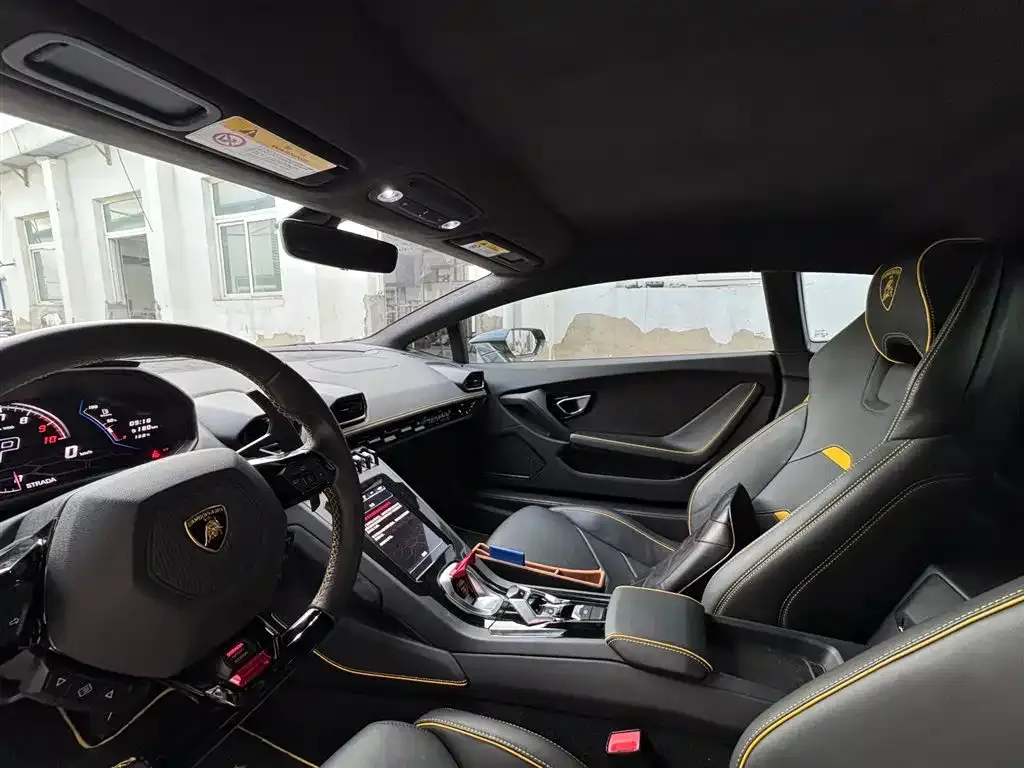 Lamborghini Huracan — фото 2