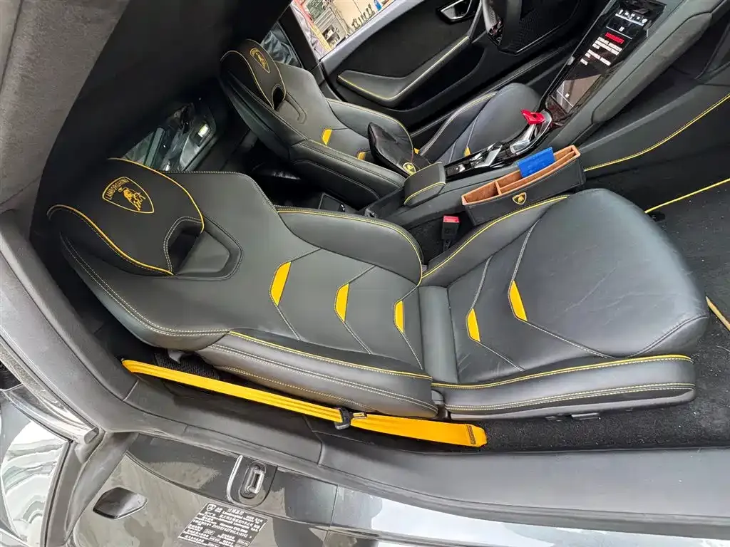 Lamborghini Huracan — фото 8