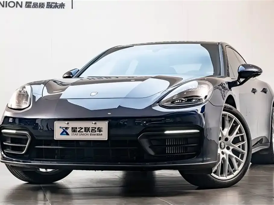 Porsche Panamera — фото 10