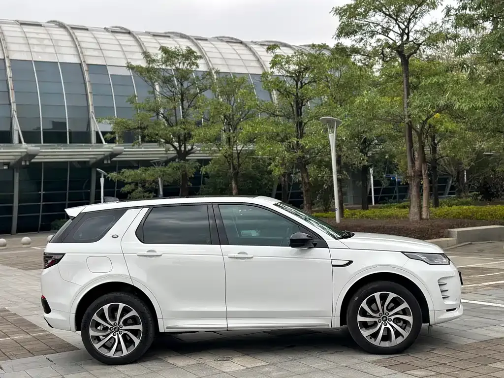 Land Rover Discovery Sport — фото 3