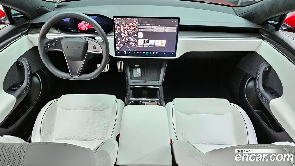 Tesla Model S — фото 7