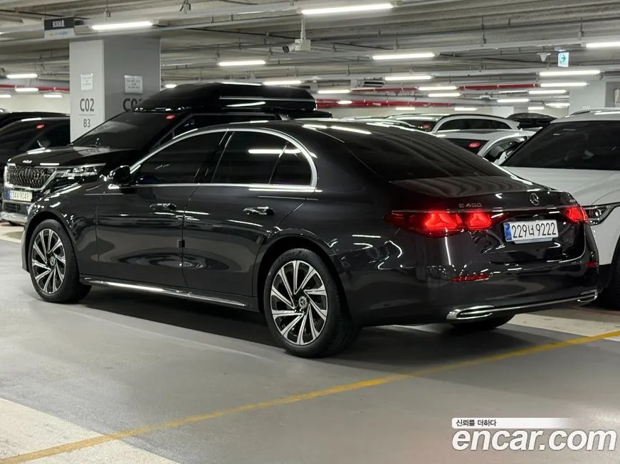 Mercedes-Benz E-Class — фото 7