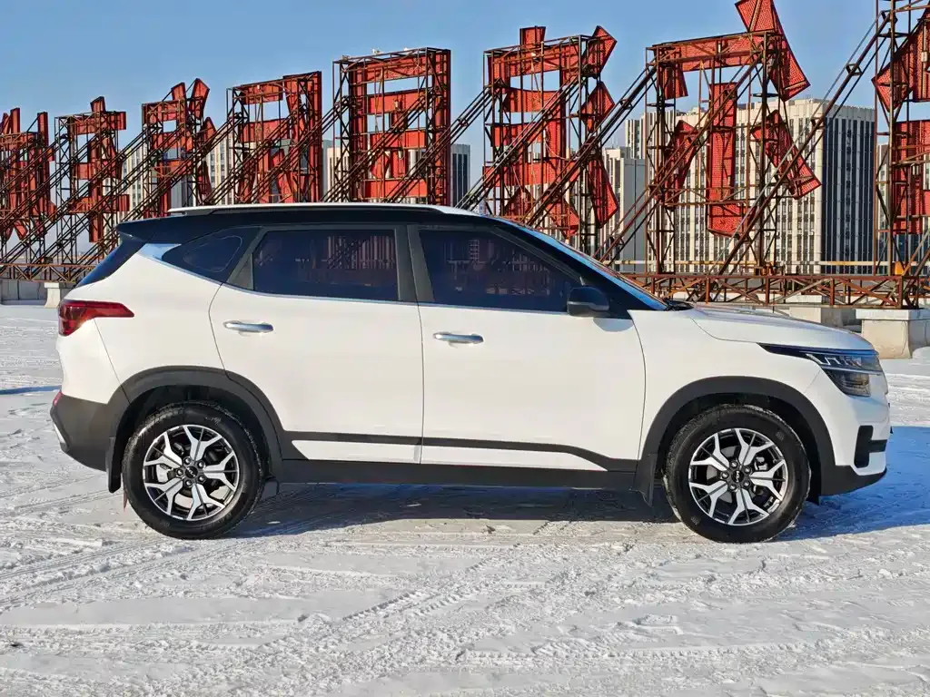 Kia KX3 — фото 4