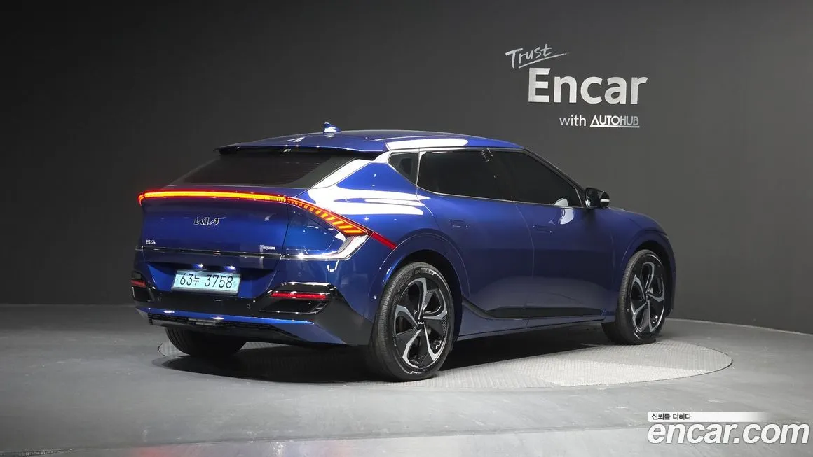 Kia EV6 — фото 3
