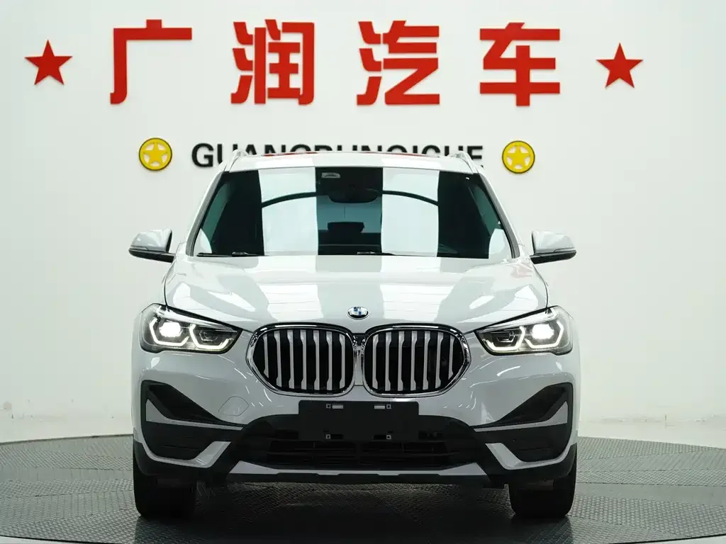 BMW X1 — фото 3
