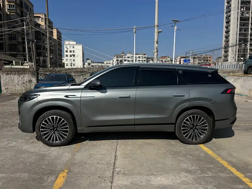 Chery Tiggo 9 — фото 4