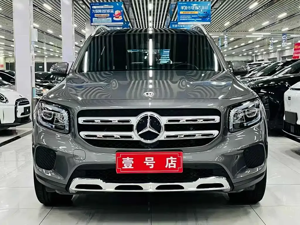 Mercedes-Benz GLB — фото 3