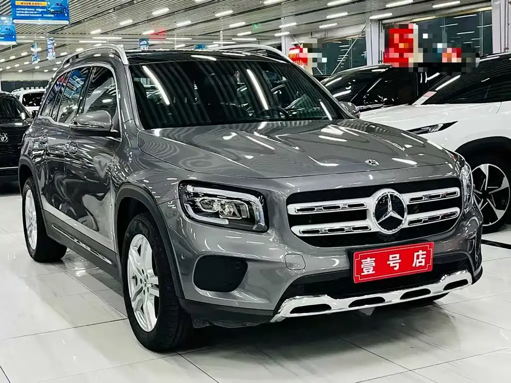 Mercedes-Benz GLB — фото 6
