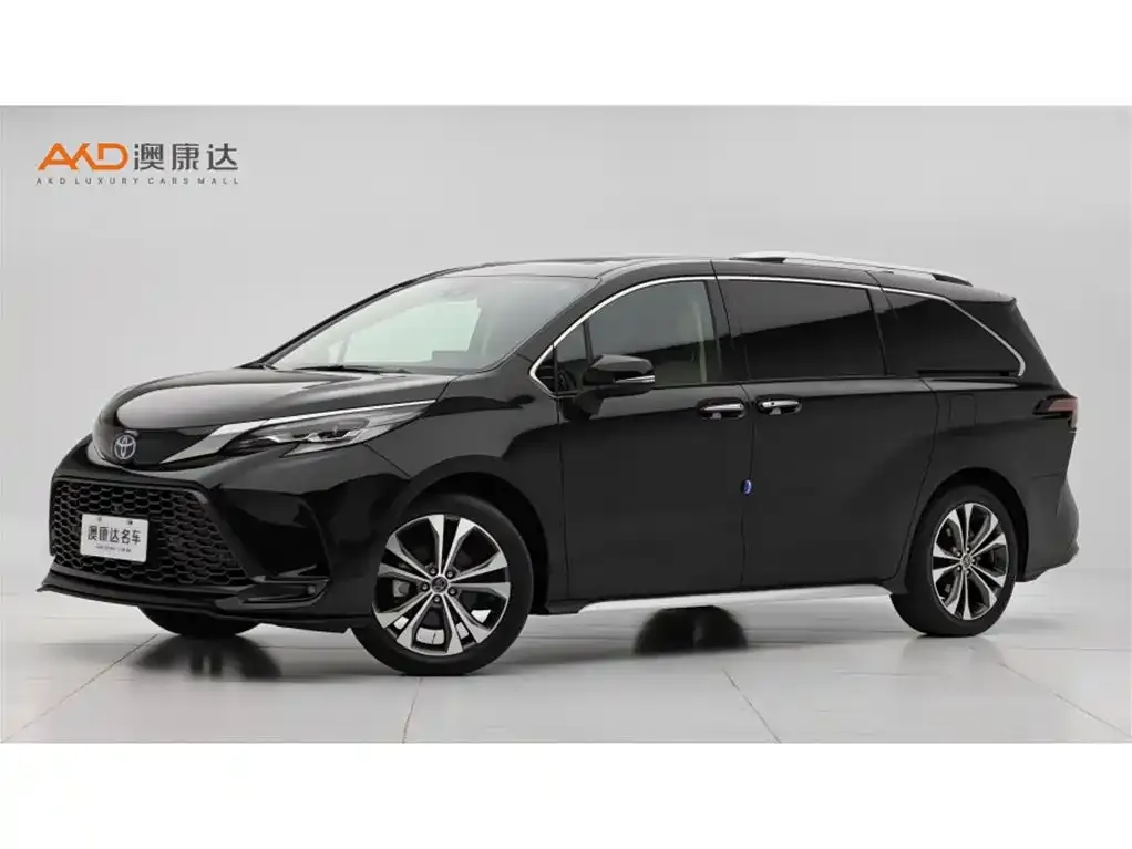 Toyota Granvia — фото 1