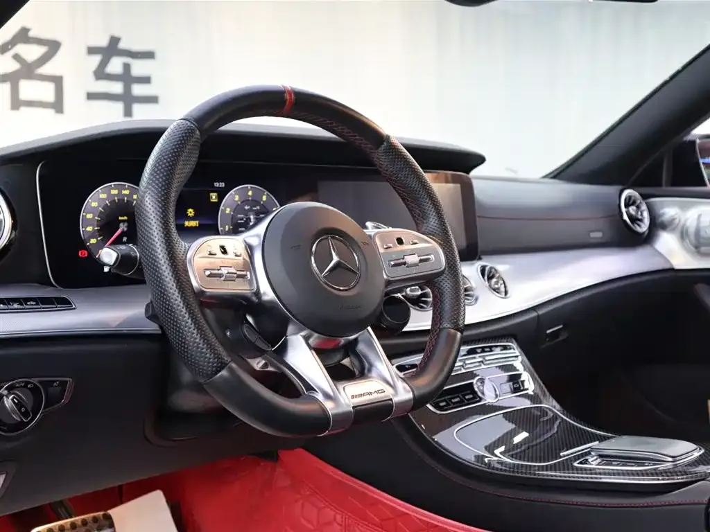 Mercedes-Benz E-Class AMG — фото 8
