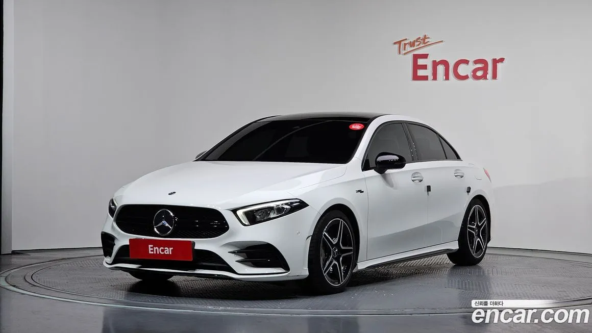 Mercedes-Benz A-Class — фото 1