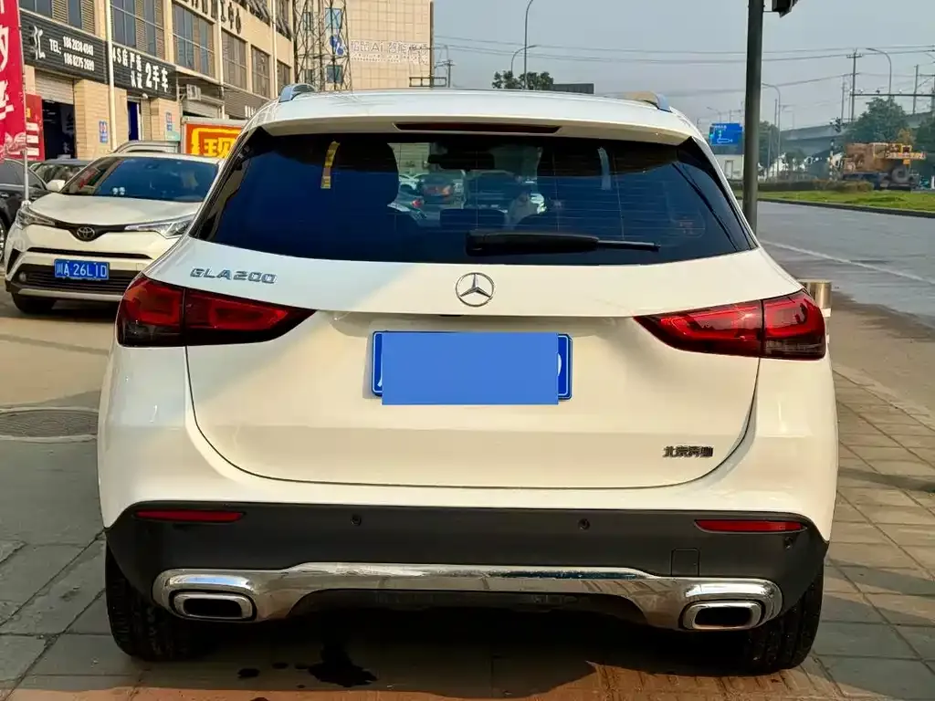 Mercedes-Benz GLA — фото 2