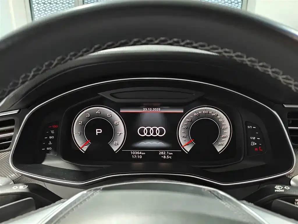 Audi A6L — фото 2