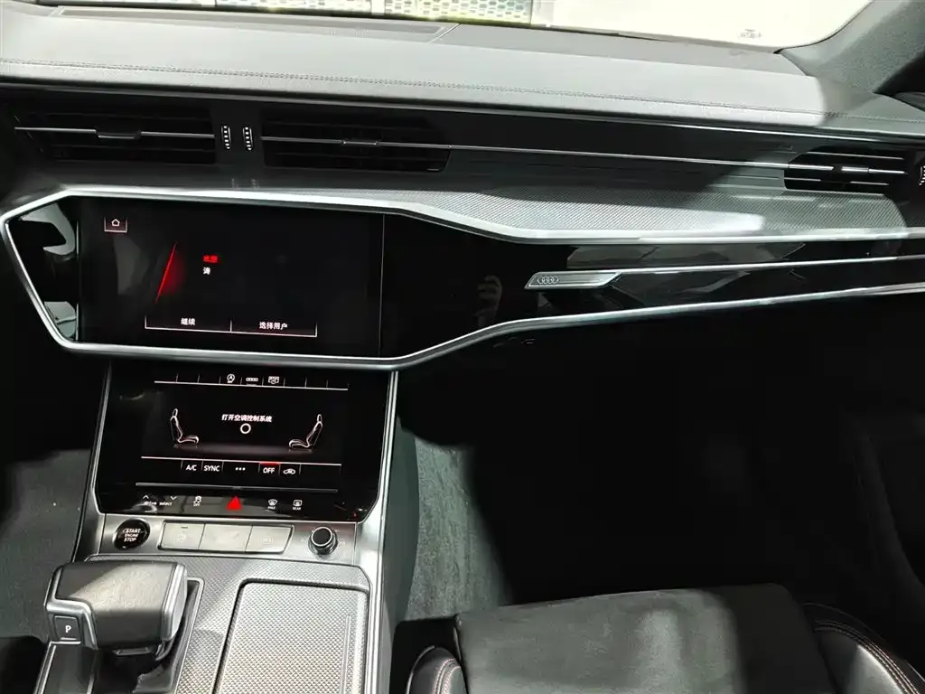 Audi A6L — фото 8