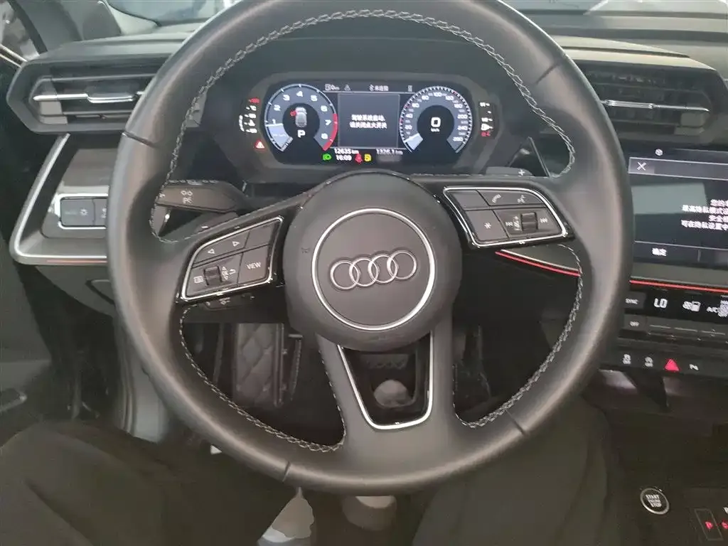 Audi A3 — фото 3
