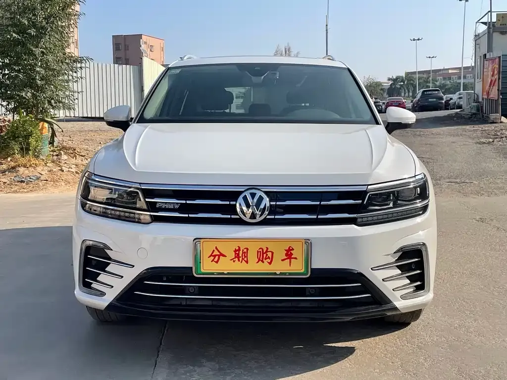 Volkswagen Tiguan L New Energy — фото 1