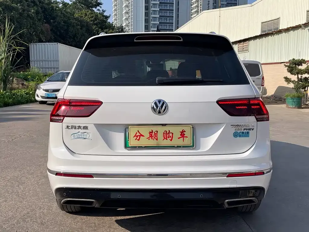 Volkswagen Tiguan L New Energy — фото 4