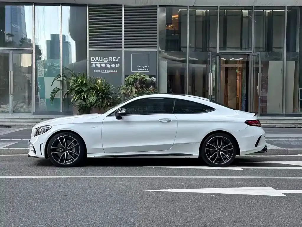 Mercedes-Benz C-Class AMG — фото 9