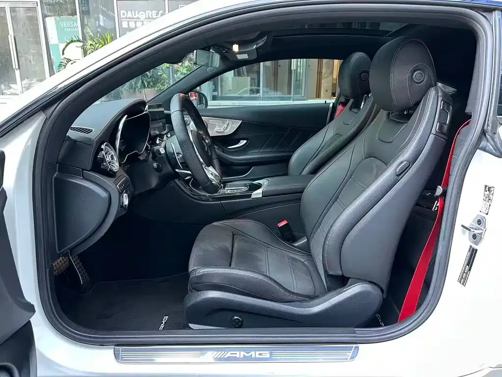 Mercedes-Benz C-Class AMG — фото 7