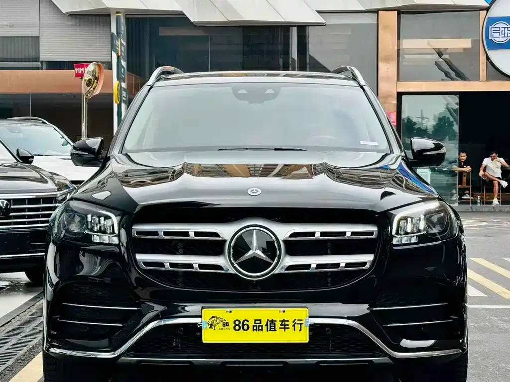 Mercedes-Benz GLS — фото 6