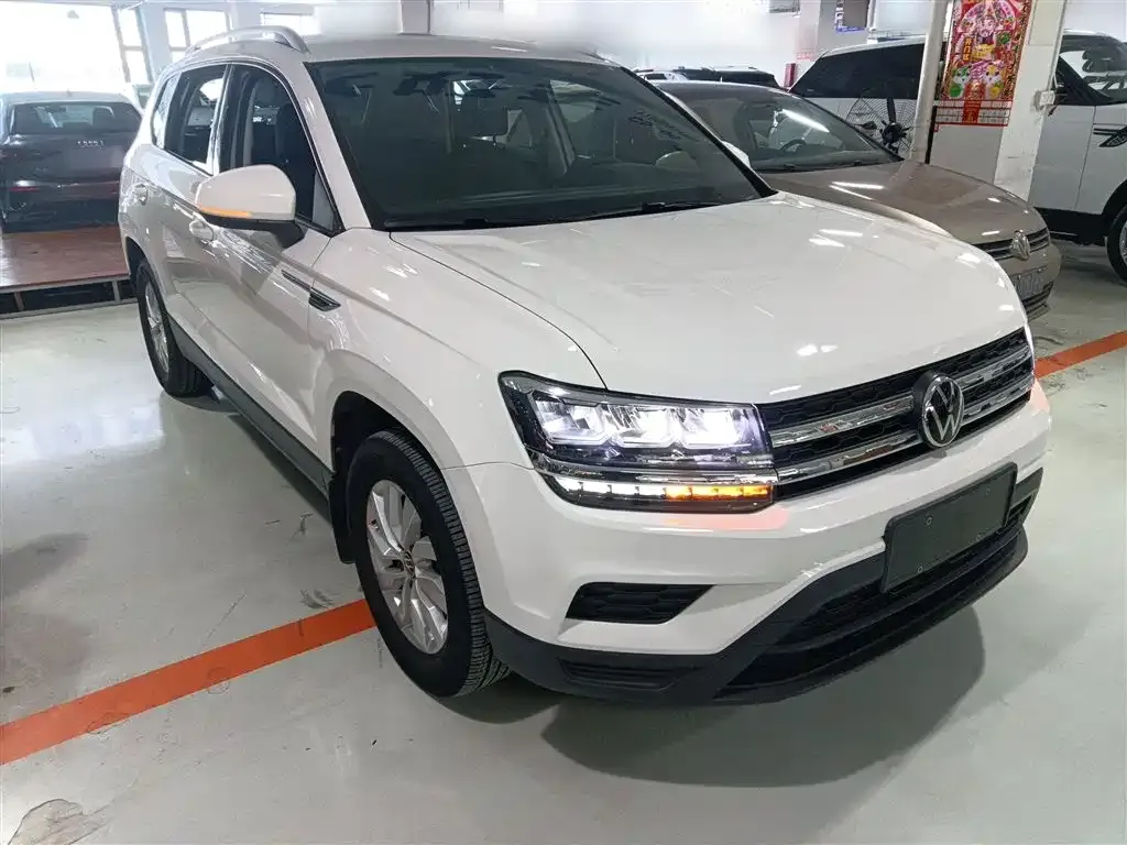 Volkswagen Tharu — фото 10