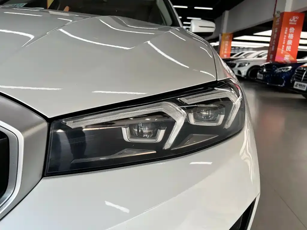 BMW i3 — фото 9