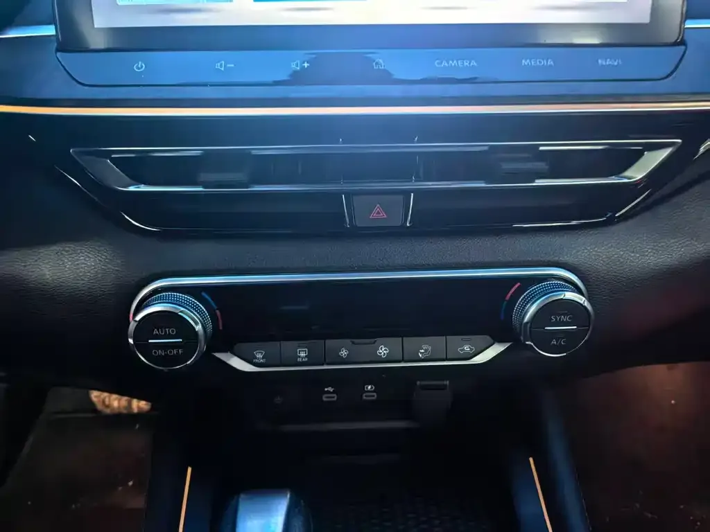 Nissan Teana — фото 4