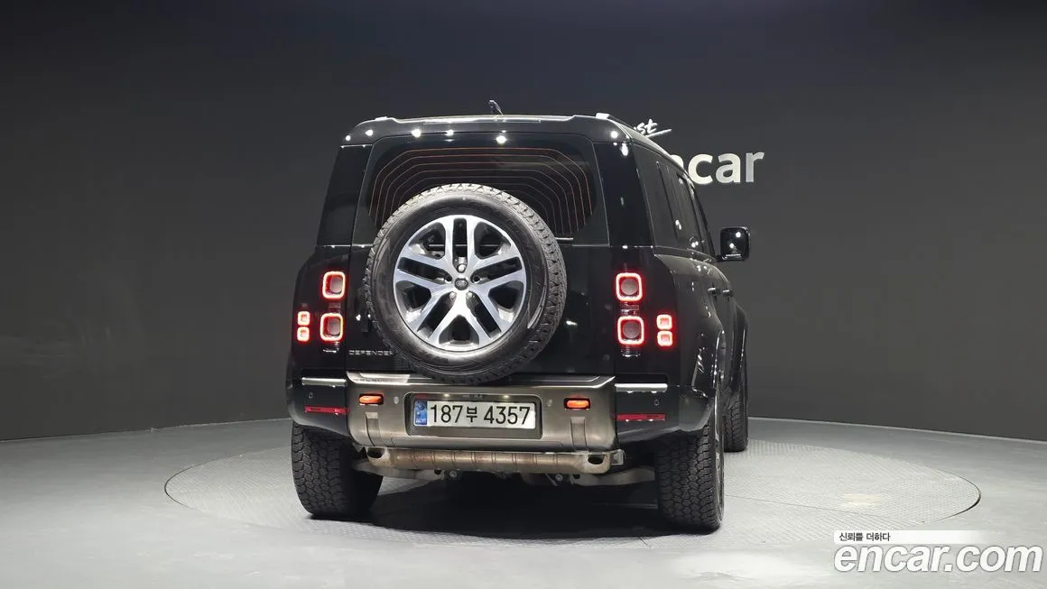 Land Rover Defender — фото 3