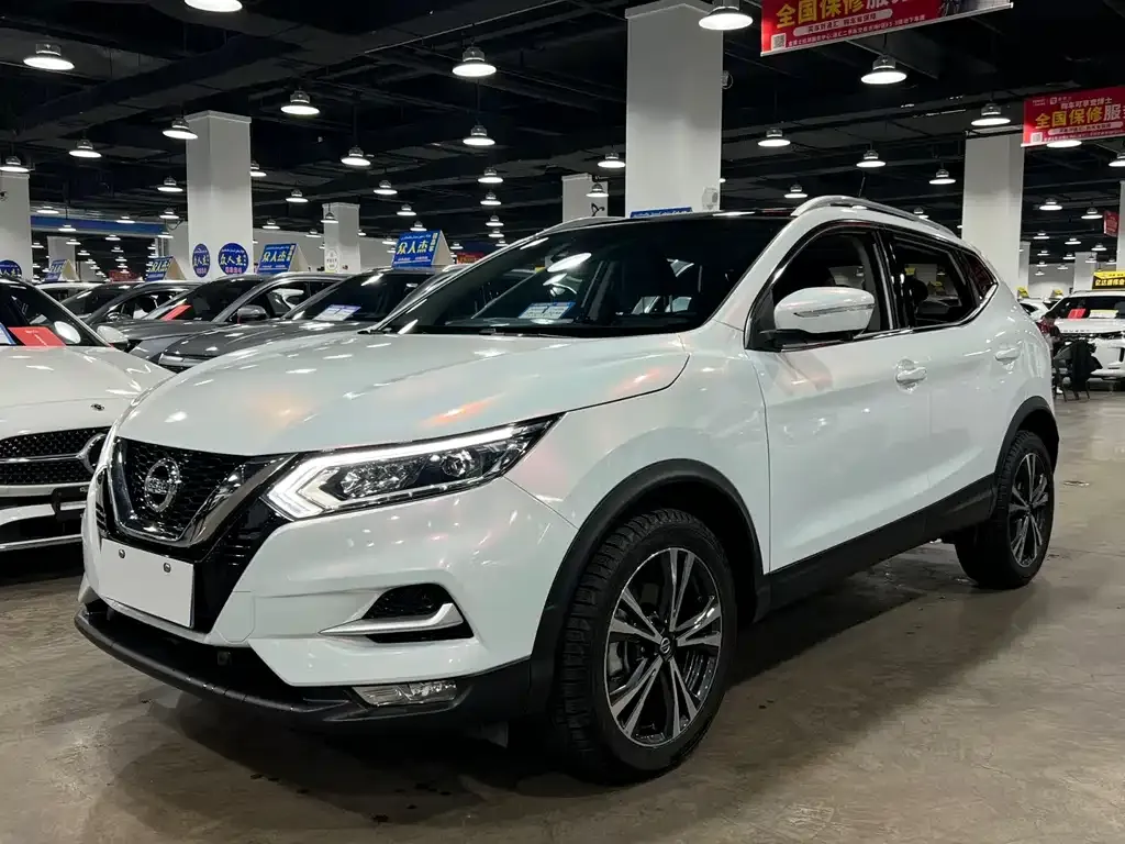 Nissan Qashqai — фото 3