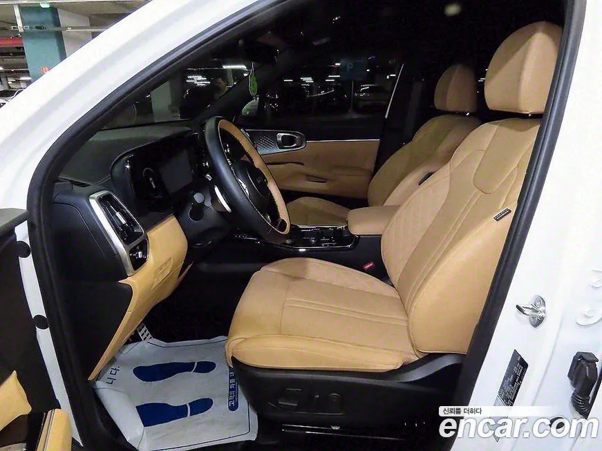 Kia Sorento — фото 5