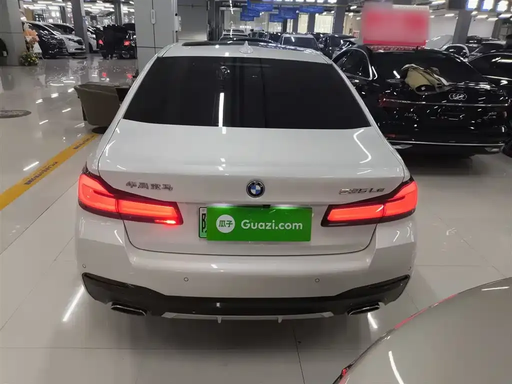BMW 5 Series New Energy — фото 4