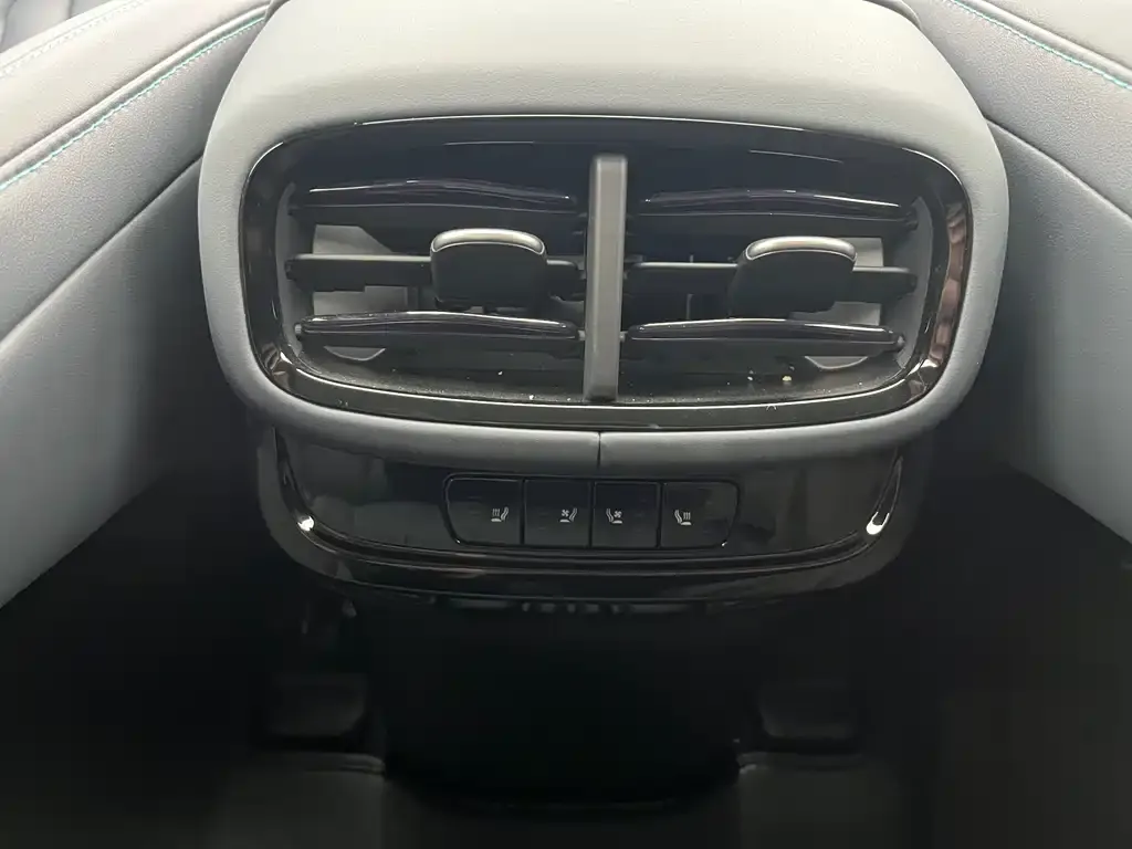 BYD Hiace 07 DM-i — фото 3