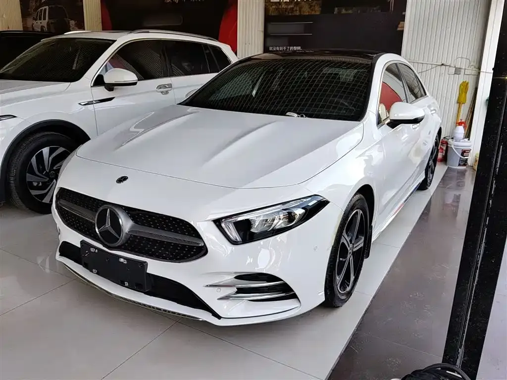 Mercedes-Benz A-Class — фото 1