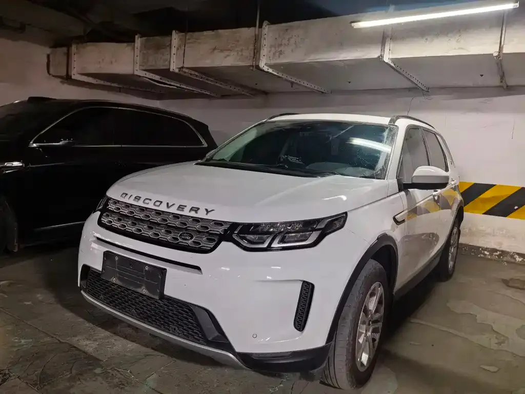 Land Rover Discovery Sport — фото 1