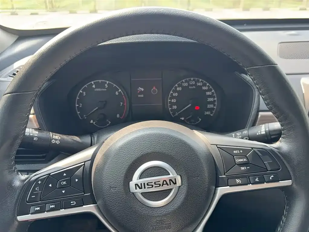 Nissan Teana — фото 4