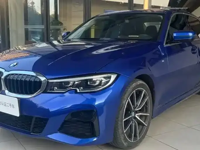 BMW 3 Series — фото 1