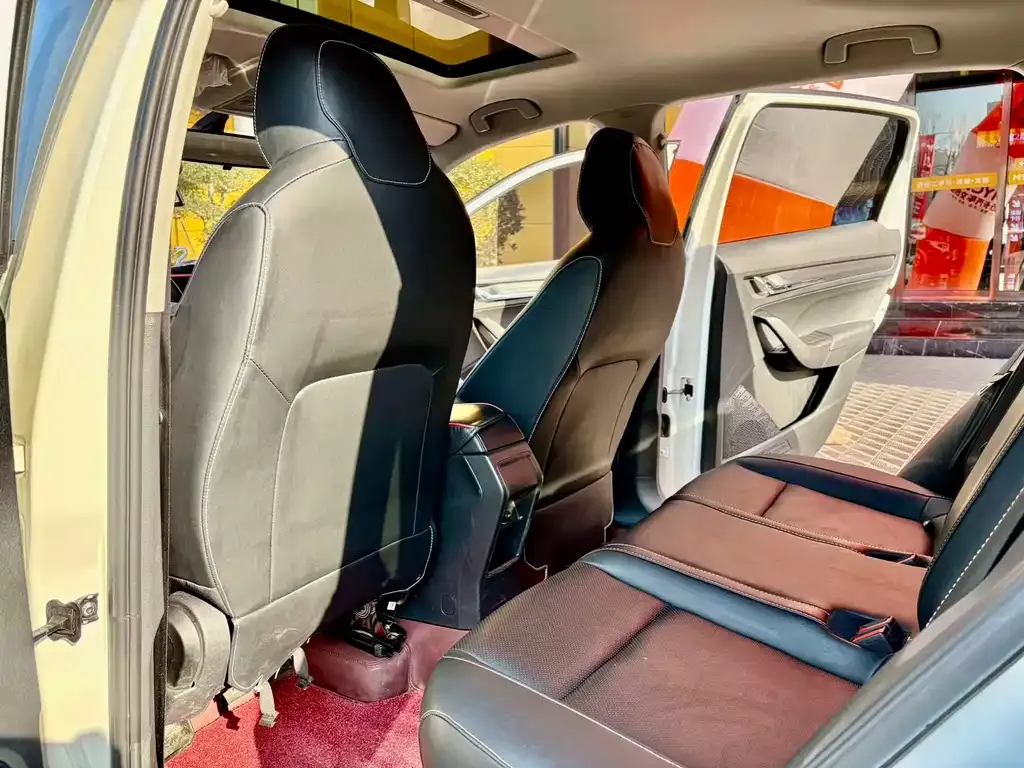 Skoda Kamiq — фото 3