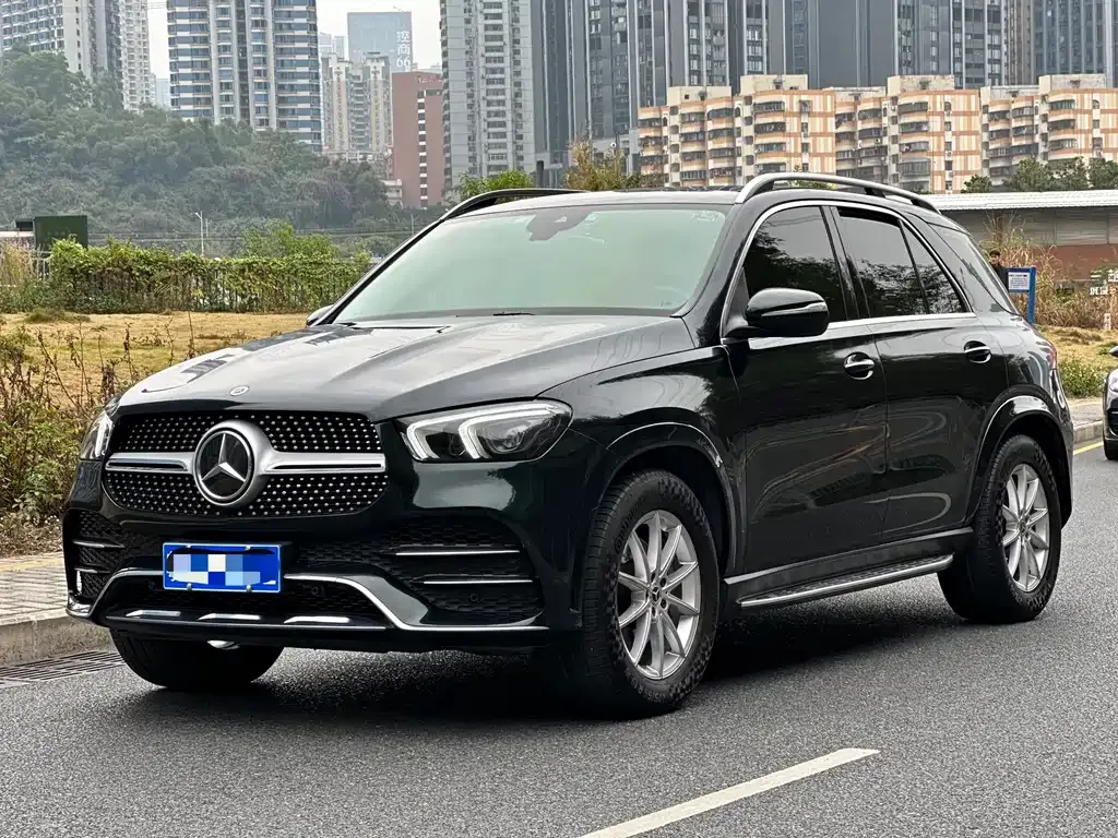 Mercedes-Benz GLE — фото 1