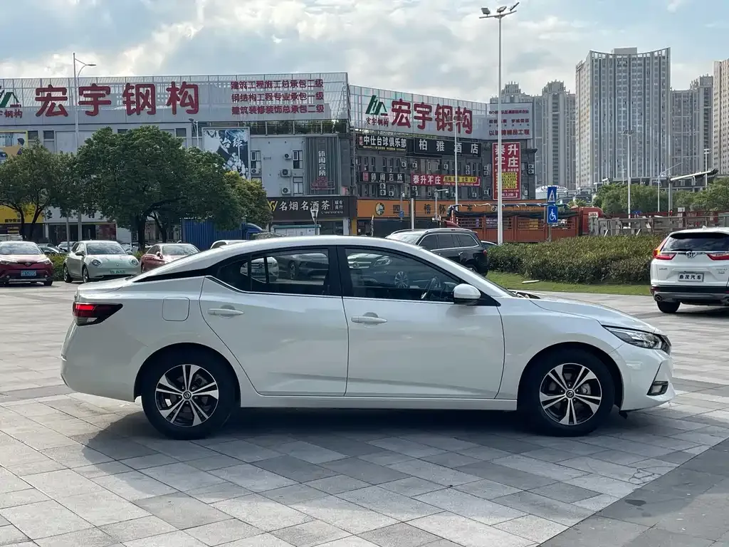 Nissan Sylphy — фото 2