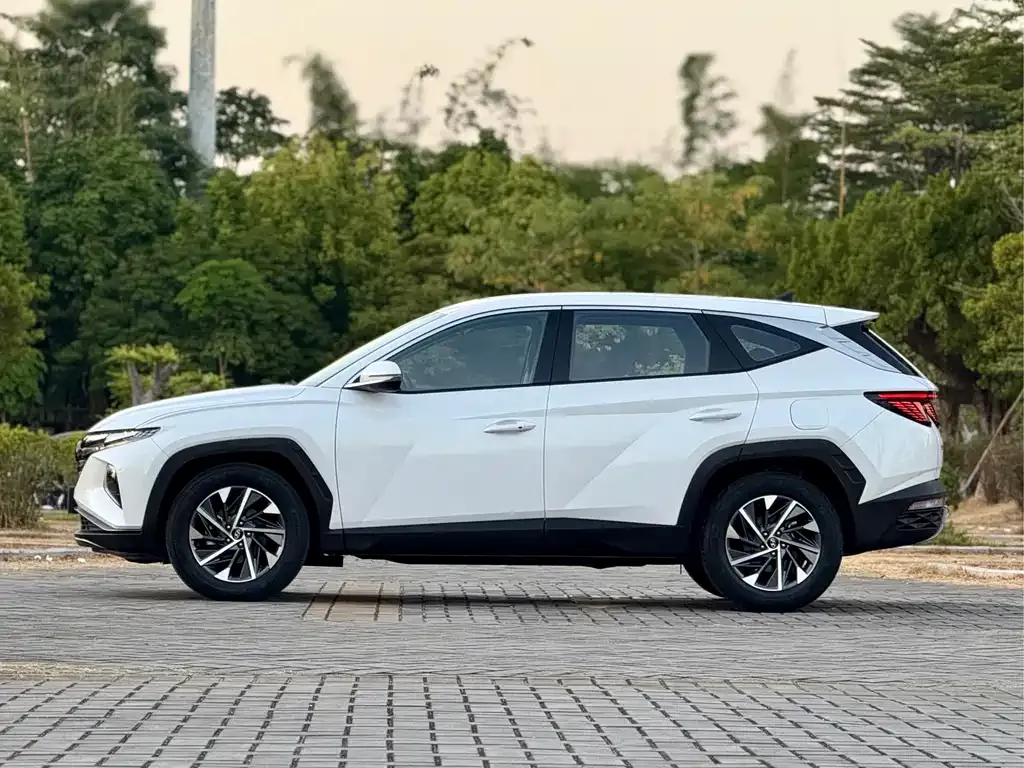 Hyundai Tucson — фото 4