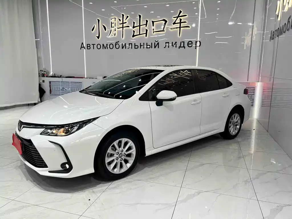 Toyota Corolla — фото 1