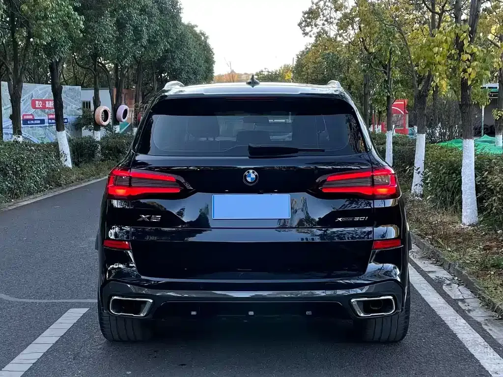 BMW X5 (Import) — фото 5