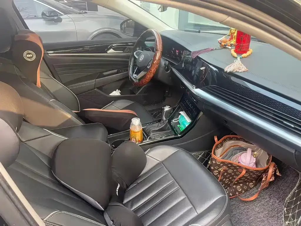Volkswagen Passat — фото 5