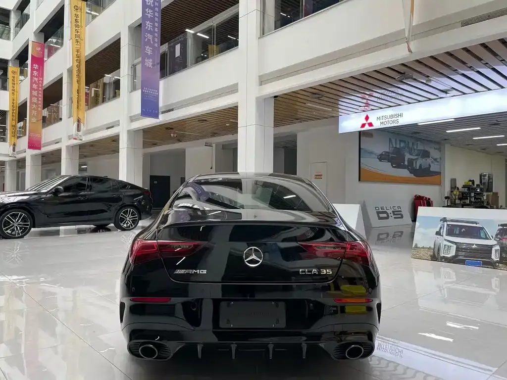 Mercedes-Benz CLA AMG — фото 8