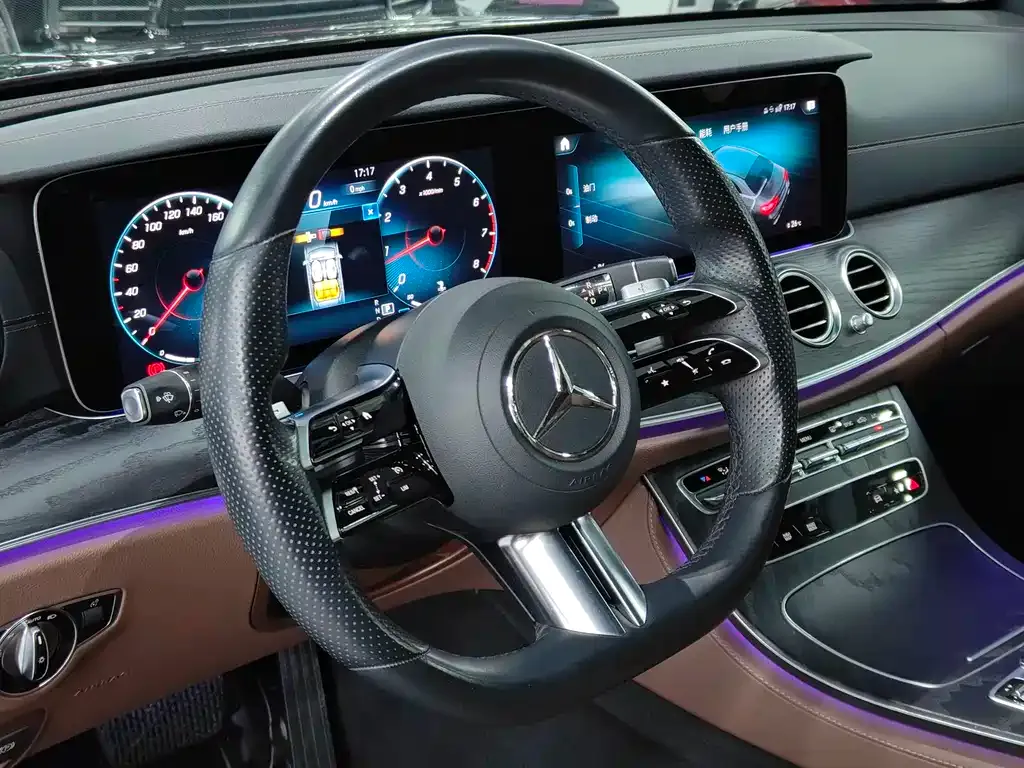 Mercedes-Benz E-Class (Import) — фото 8