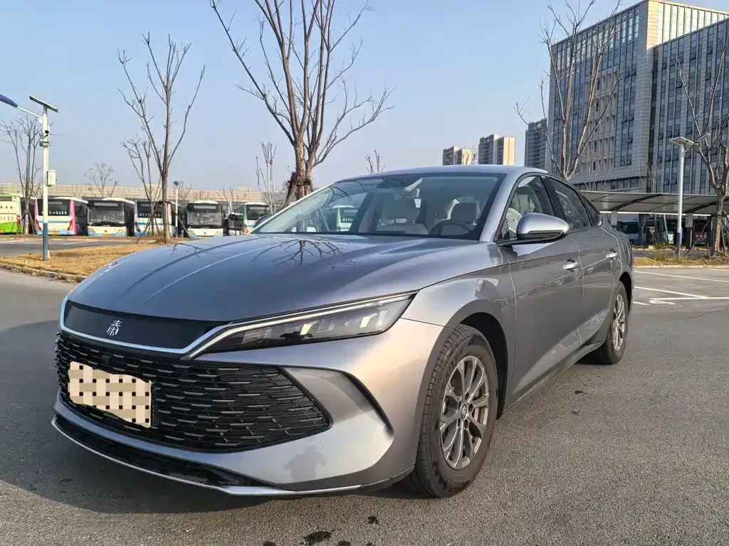 BYD Qin L — фото 1