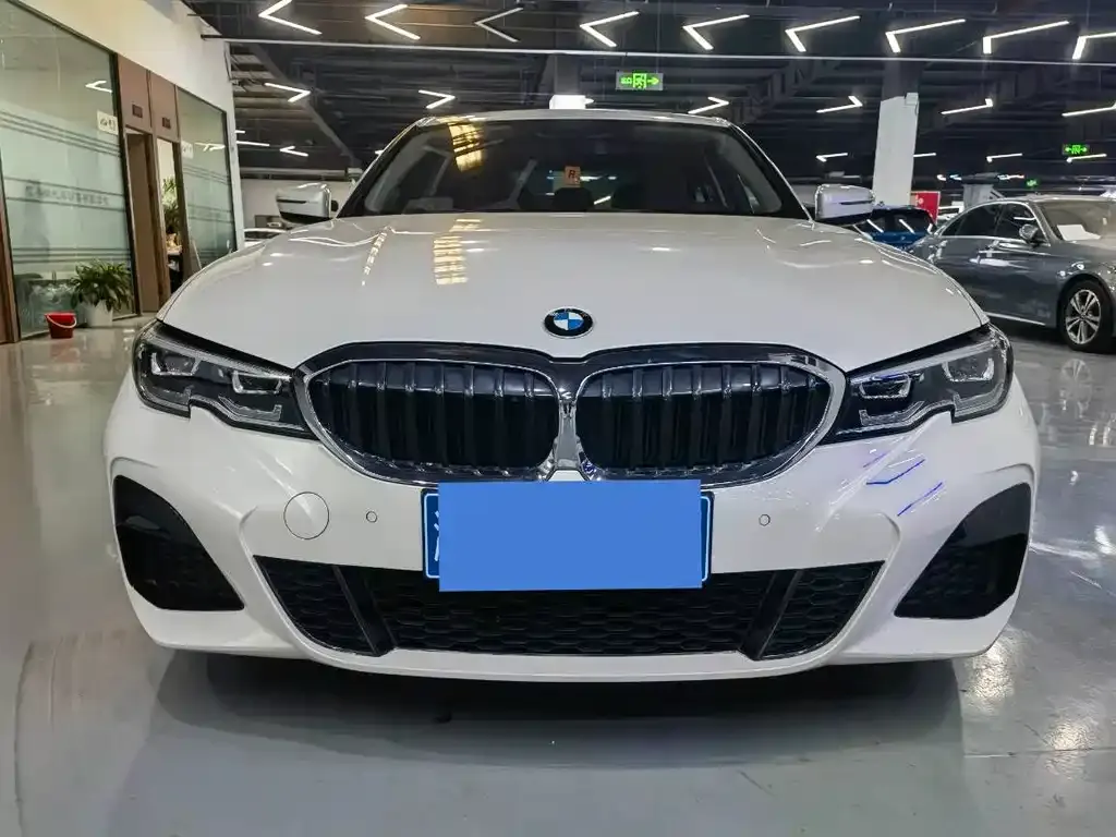 BMW 3 Series — фото 4